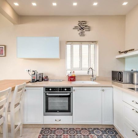 Ben-Gurion Blvd 2Bdr Close To The Beach 特拉维夫 外观 照片