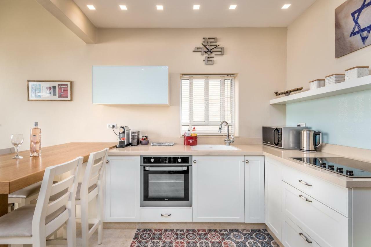 Ben-Gurion Blvd 2Bdr Close To The Beach 特拉维夫 外观 照片
